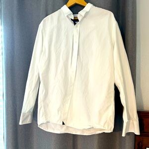 Untuckit xxl white with blue lining dress shirt